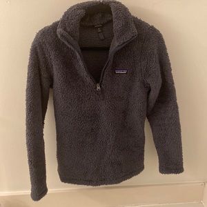 Navy Patagonia 1/4 zip pullover
